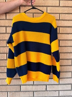 DOPE CLAYBROOK Vintage 90s Gold Navy Stripe Sweater - M